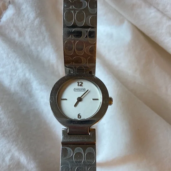 Vintage Coach Watch - Picture 6 of 12